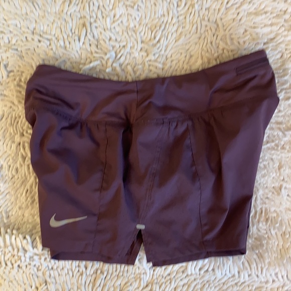 Nike Run shorts - Picture 4 of 7